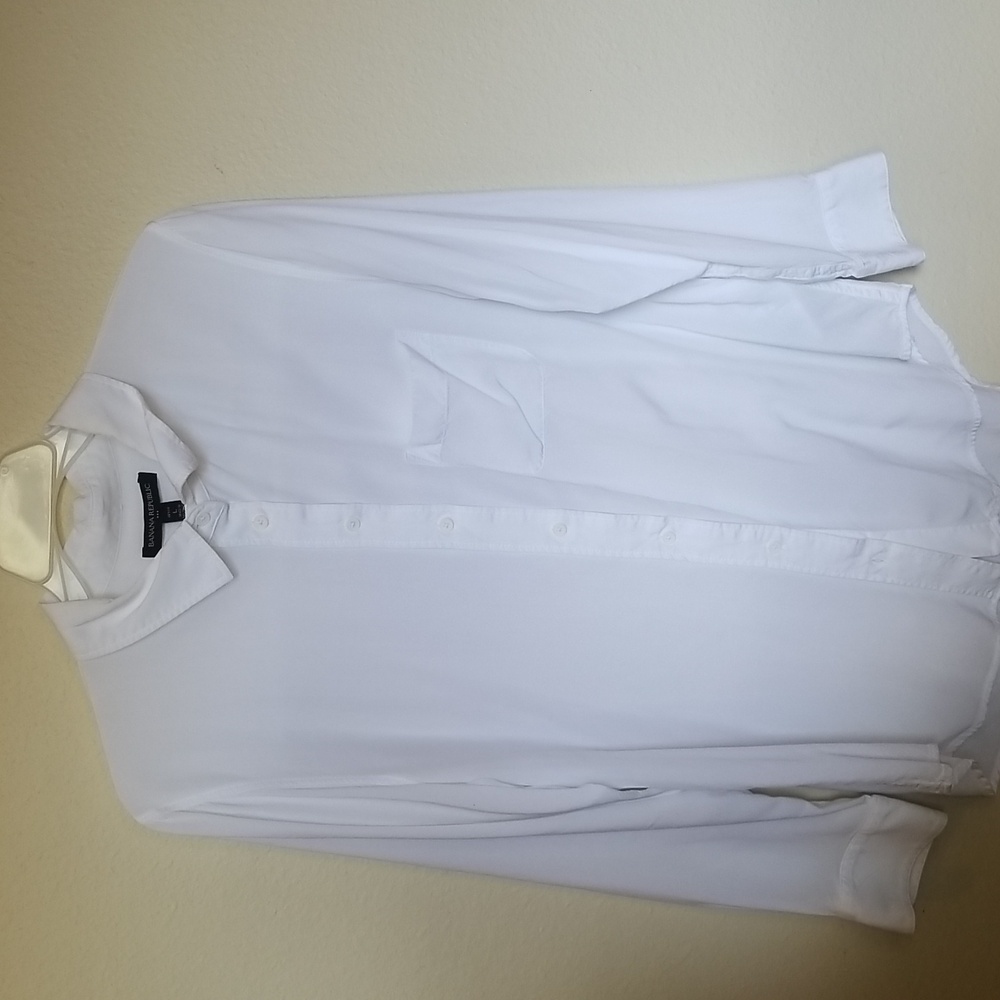 Banana Republic Women's Riley Button Down Shirt (host pick)